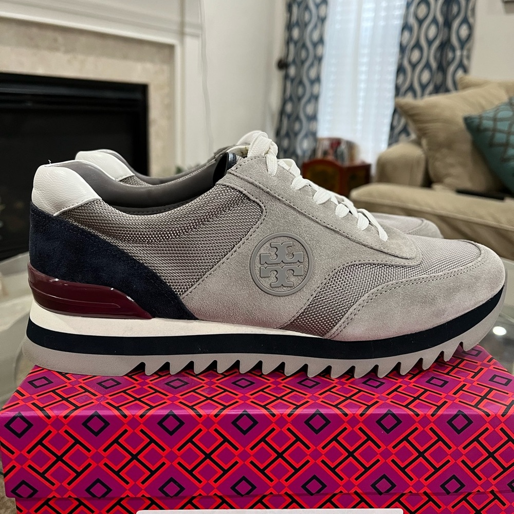Beautiful Gray/Navy Tory Burch.  Size 10 1/2